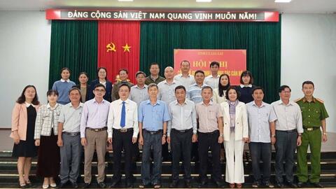 HỘI NGHỊ CÔNG BỐ QUYẾT ĐỊNH VỀ CÔNG TÁC CÁN BỘ