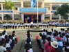 Trường tiểu học Nay Der, tạo thói quen cho học sinh đội mũ bảo hiểm...