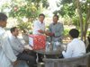 Lãnh đạo thị xã Ayun Pa tổ chức thăm và chúc mừng các cơ sở tôn giá...